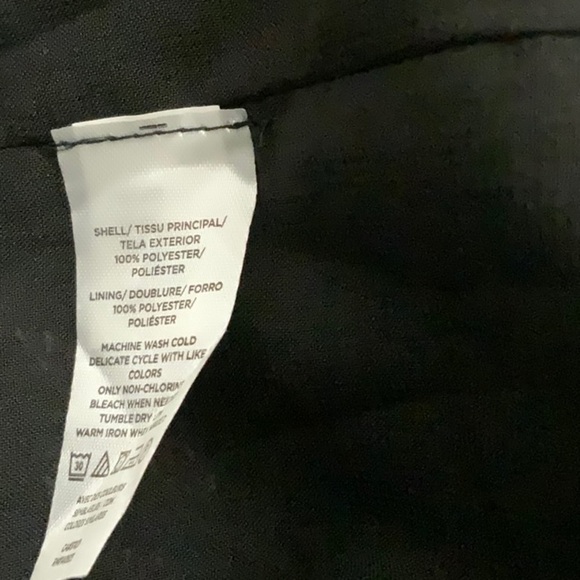 LOFT black floral top with back tie. Size S NWT - Picture 5 of 5